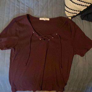 Aeropostale, size XL, color maroon